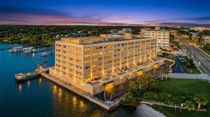 BELLEAIR BLUFFS FL Home