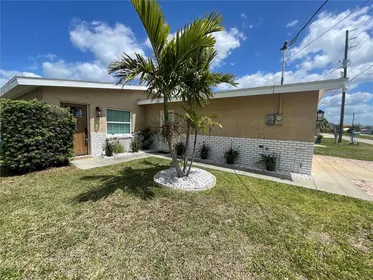 HUDSON FL Home