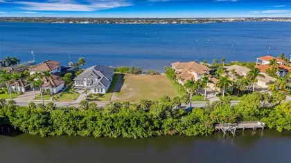 BRADENTON FL Property