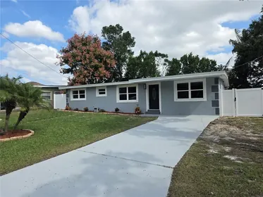AUBURNDALE FL Home