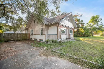 DELAND FL Home