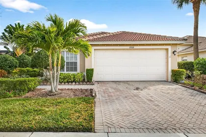 WIMAUMA FL Home