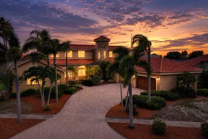 APOLLO BEACH FL Home