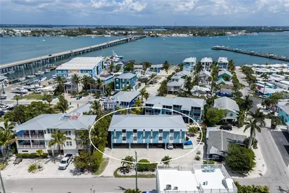 BRADENTON BEACH FL Home