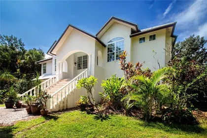 WIMAUMA FL Home