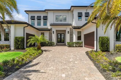 BELLA COLLINA FL Home