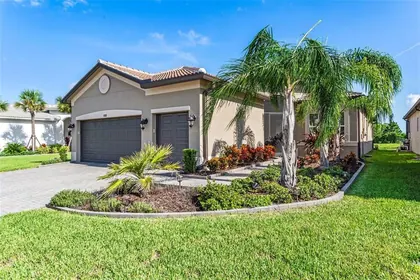 WIMAUMA FL Home