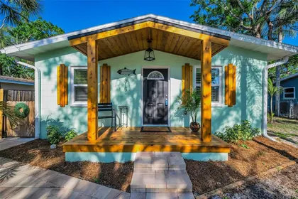 TARPON SPRINGS FL Home