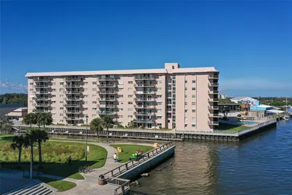 NEW SMYRNA BEACH FL Home