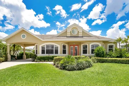 BRADENTON FL Home