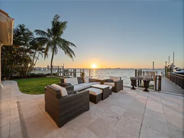 ST PETE BEACH FL Home