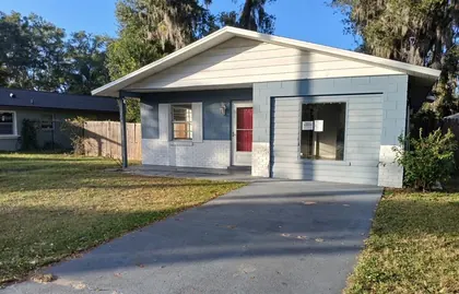 UMATILLA FL Home