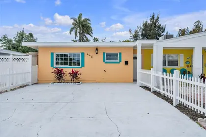 HOLMES BEACH FL Home