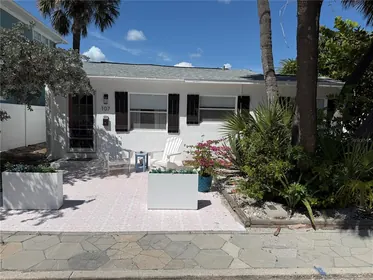 ST PETE BEACH FL Home