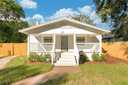 ST PETERSBURG FL Home