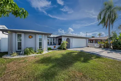 HUDSON FL Home