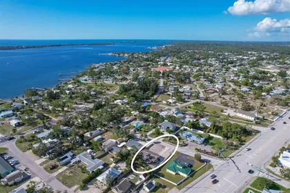 ENGLEWOOD FL Home