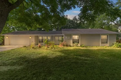 FRUITLAND PARK FL Home