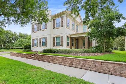 LITHIA FL Home