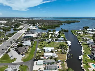 ENGLEWOOD FL Home