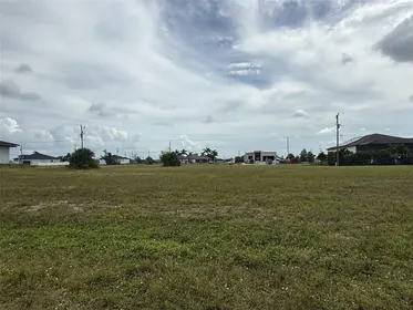 CAPE CORAL FL Property