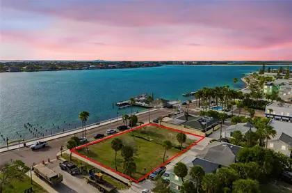 ST PETE BEACH FL Property