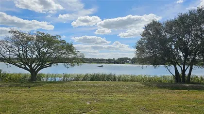 AUBURNDALE FL Property