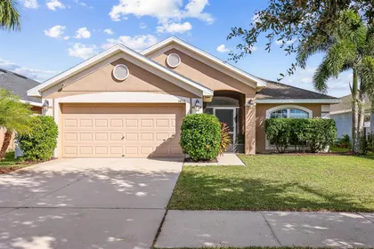 WIMAUMA FL Home