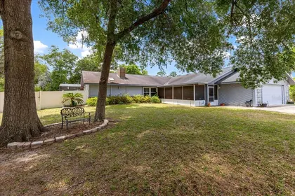 BELLEVIEW FL Home