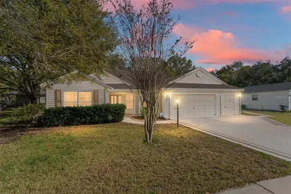 LADY LAKE FL Home