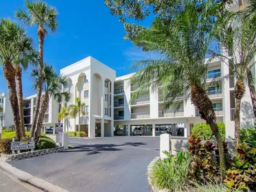 ST PETE BEACH FL Home