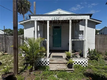RUSKIN FL Home