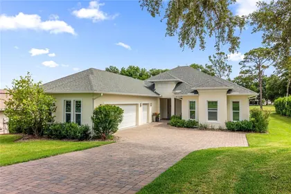 LADY LAKE FL Home