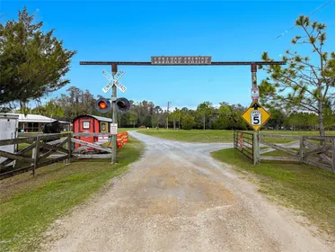 INGLIS FL Property