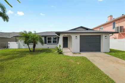 HUDSON FL Home