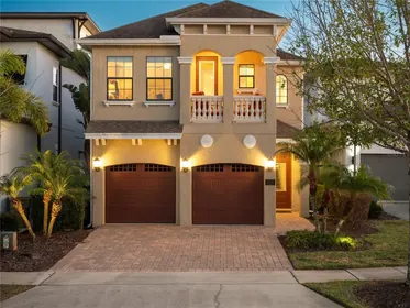 REUNION FL Home