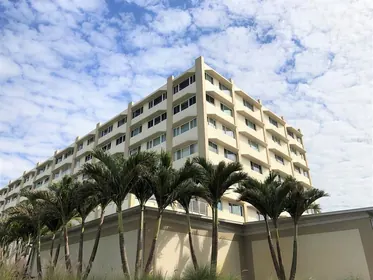 BELLEAIR BLUFFS FL Home