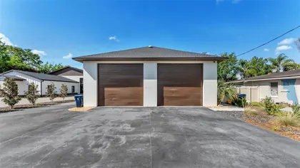 AUBURNDALE FL Property