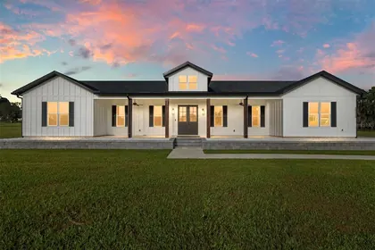 REDDICK FL Home