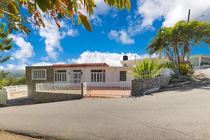 TOA ALTA PR Home
