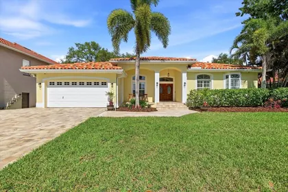 TARPON SPRINGS FL Home