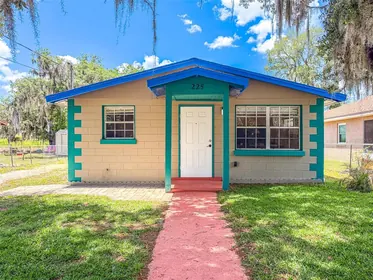 LAKE WALES FL Home