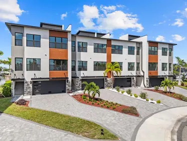 APOLLO BEACH FL Home