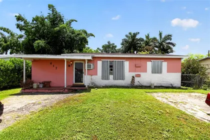 BELLE GLADE FL Home