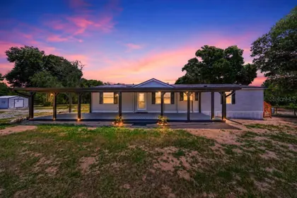 LEESBURG FL Home