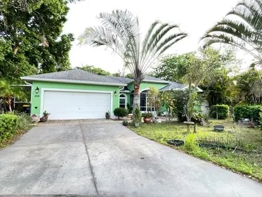 EAGLE LAKE FL Home