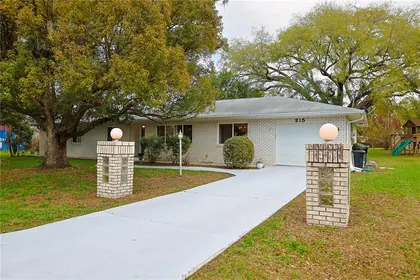 VALRICO FL Home