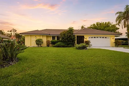 NOKOMIS FL Home