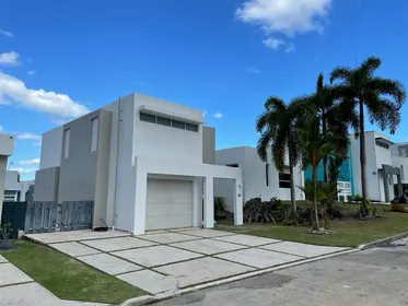 CAGUAS PR Home