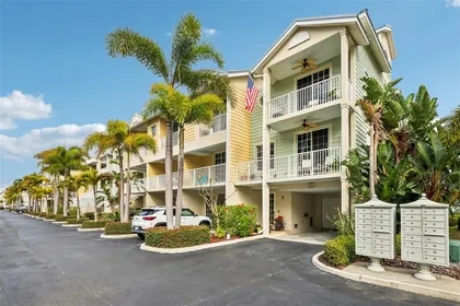 RUSKIN FL Home